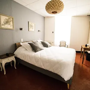 Logis Restaurant De Provence Hotel