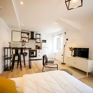 Cosy Equipe, Centre Orange (Vaucluse)
