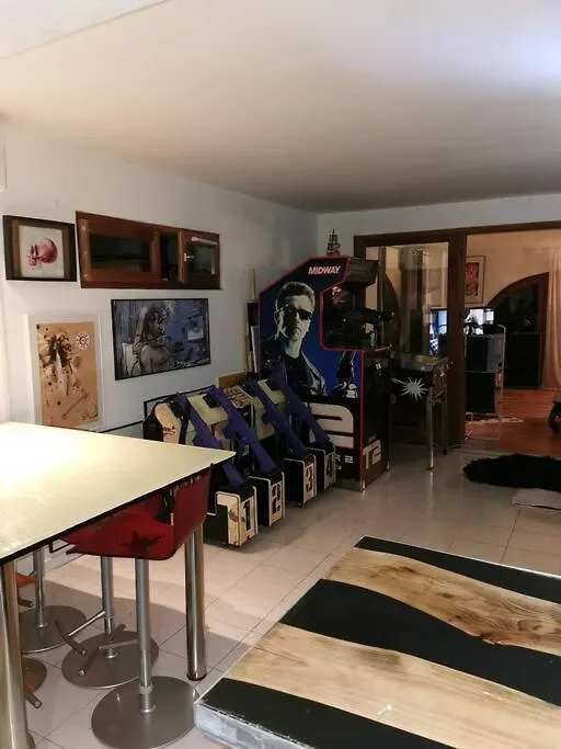 Appartement Loft Ravissant Avec Jacuzzi Et Parc à Orange  Orange (Vaucluse)