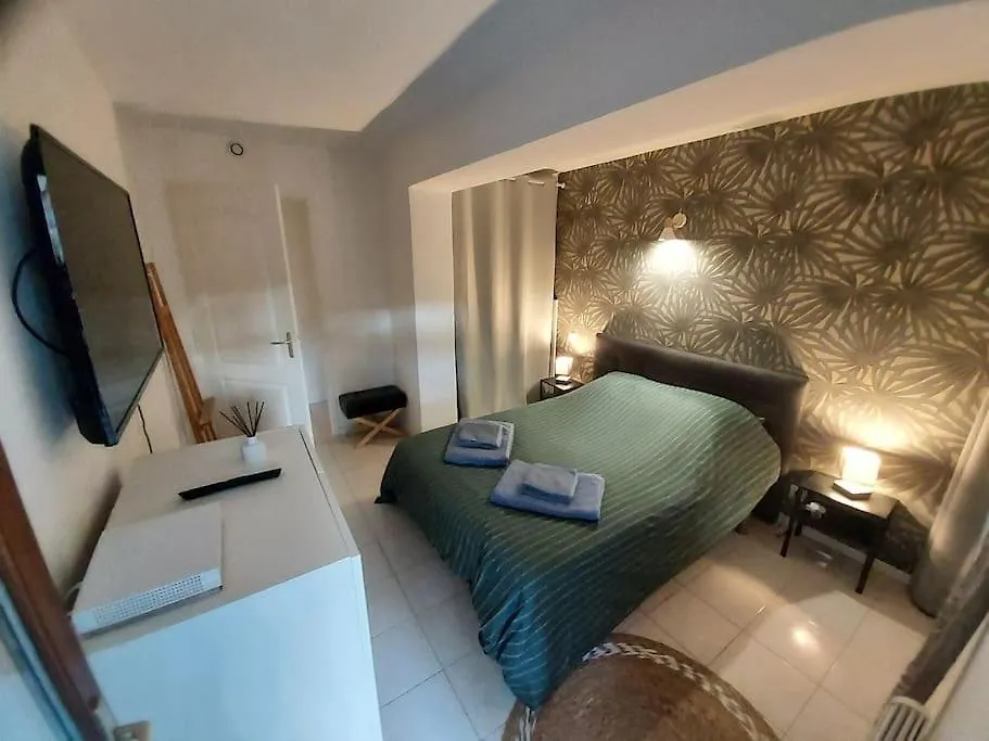 Appartement Loft Ravissant Avec Jacuzzi Et Parc à Orange  France