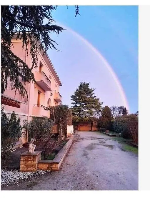 Appartement Loft Ravissant Avec Jacuzzi Et Parc à Orange   Orange (Vaucluse)