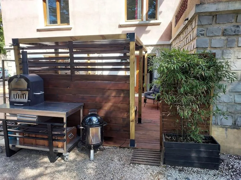 Appartement Loft Ravissant Avec Jacuzzi Et Parc à Orange